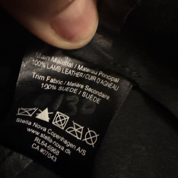 Black leather top back zip up size M or 38 - Picture 7 of 7